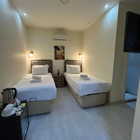 Taksim Park Hotel Istanbul Exterior photo