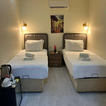 Taksim Park Hotel Istanbul Exterior photo